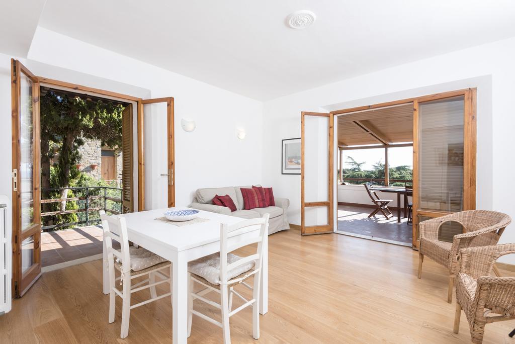 Villa Con Terrazza Vista Mare Кастільйоне-делла-Пеская Екстер'єр фото